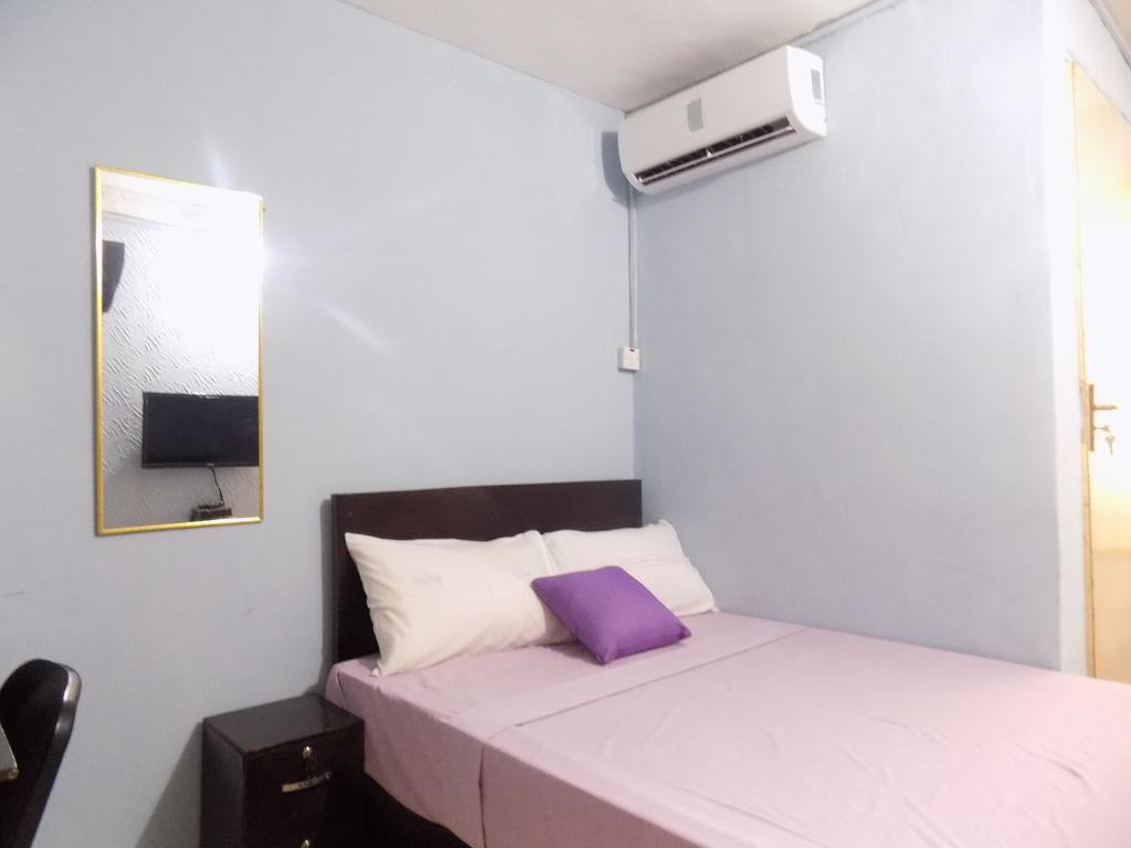 Posh Apartments And Hotel Ikeja Exterior photo