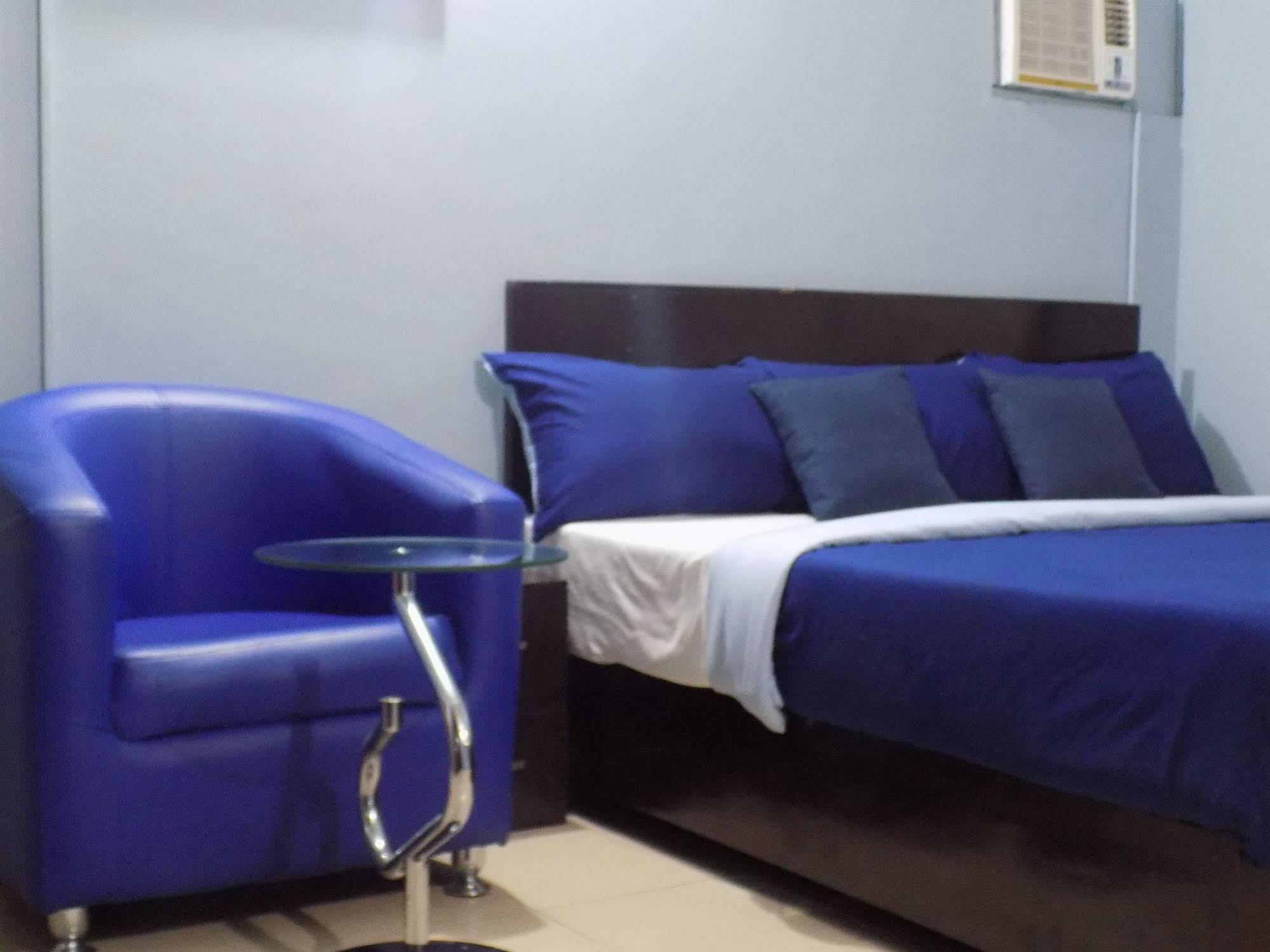 Posh Apartments And Hotel Ikeja Exterior photo
