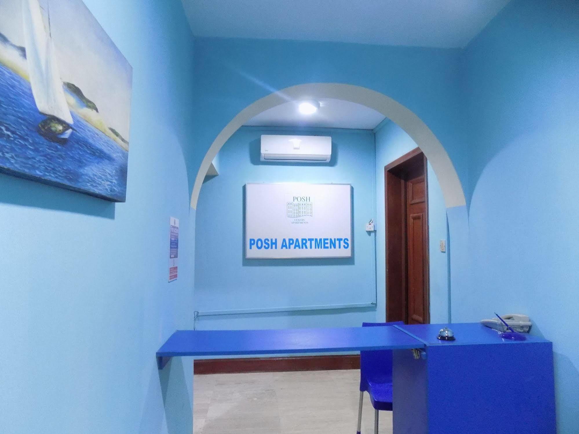 Posh Apartments And Hotel Ikeja Exterior photo
